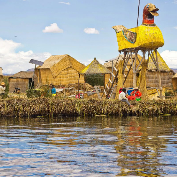 Islas de los Uros y Taquile