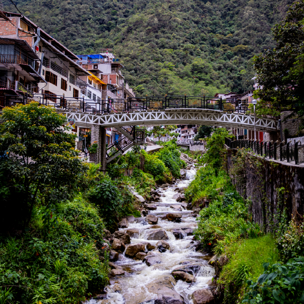Tour Valle Sagrado a Aguas Calientes